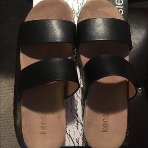 Kensie Sandals